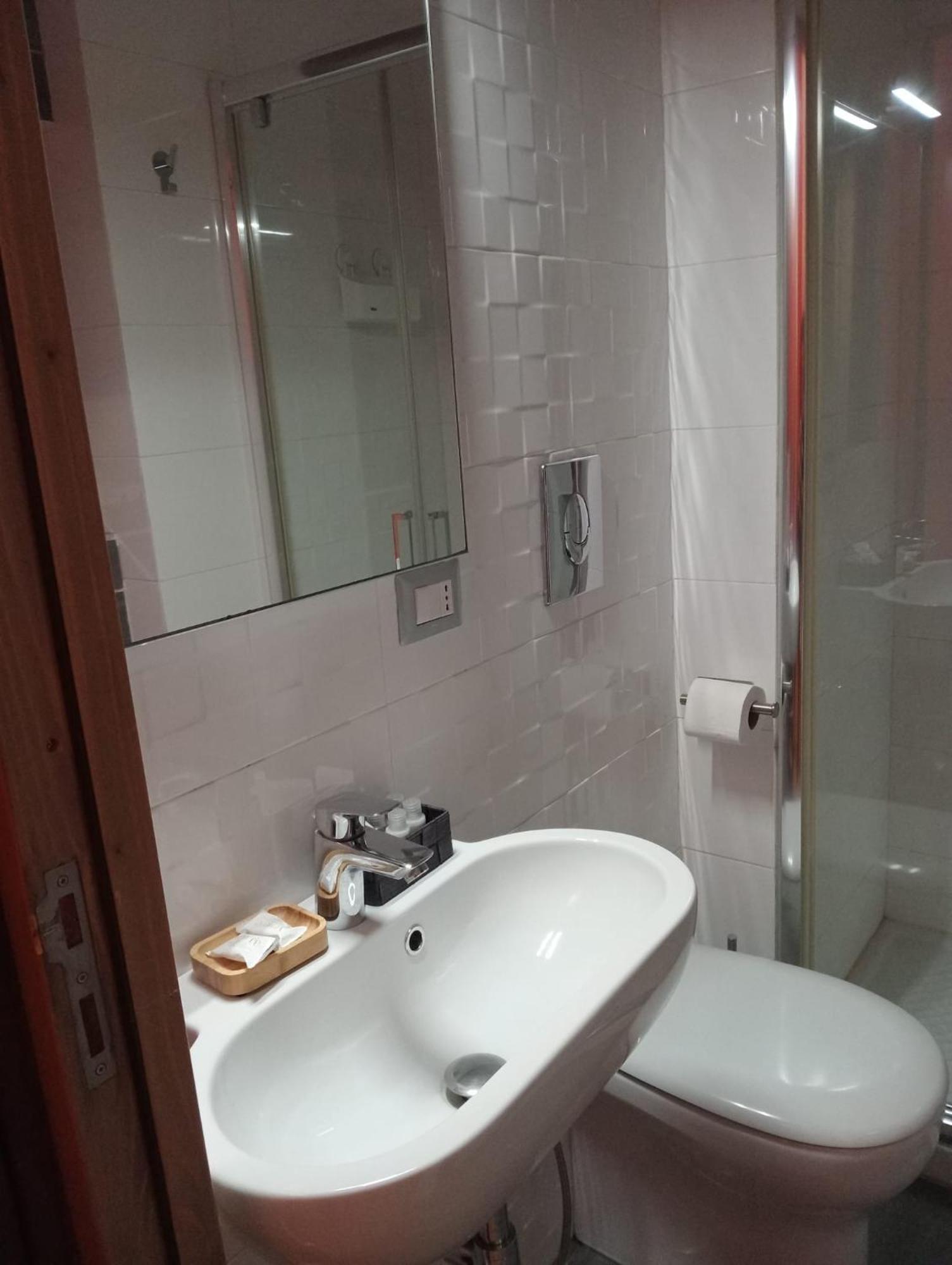 Bed and Breakfast Antico Palazzo Salerno Exterior foto